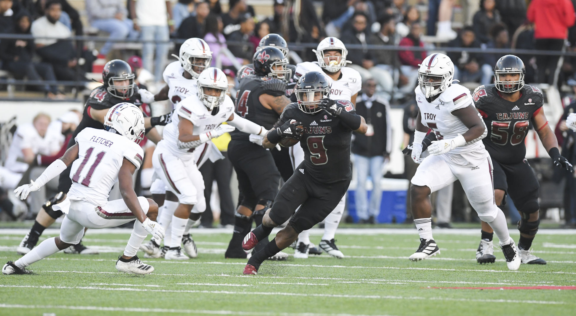 ACA.cajunsfootball2.112419